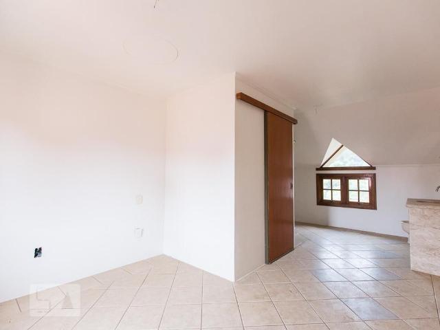 Casa aluguel em Região Geográfica Imediata de Porto Alegre, Região Metropolitana de Porto Alegre