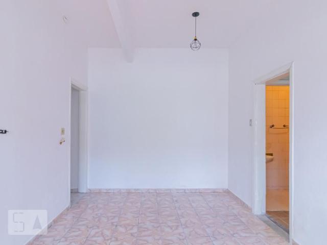 Casa aluguel em Região Imediata de São Paulo, Região Metropolitana de São Paulo