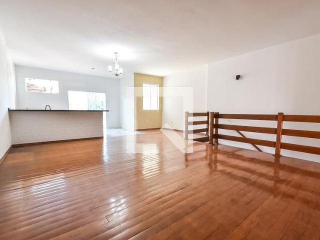 Casa aluguel em Região Imediata de São Paulo, Região Metropolitana de São Paulo