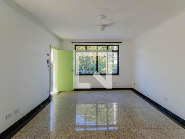Casa aluguel em Região Imediata de São Paulo, Região Metropolitana de São Paulo