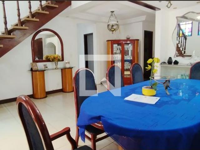 Casa aluguel em Região Geográfica Imediata de Salvador, Região Metropolitana de Salvador