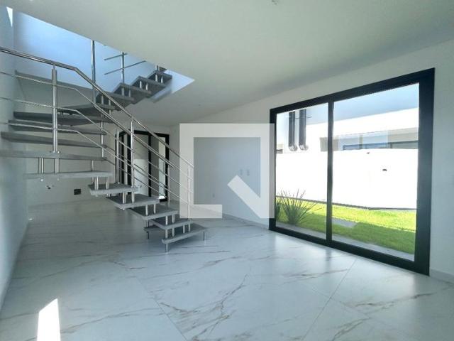 Casa aluguel em Região Geográfica Imediata de Florianópolis, Desterro