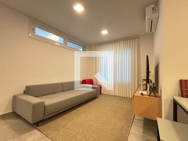 Casa aluguel em Região Geográfica Imediata de Florianópolis, Desterro
