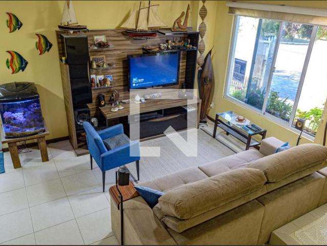 Casa aluguel em Florianópolis, Campeche