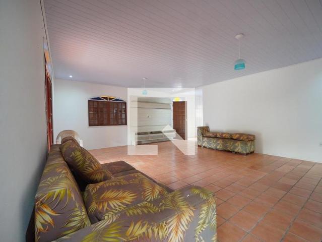 Casa aluguel em Região Geográfica Imediata de Florianópolis, Desterro
