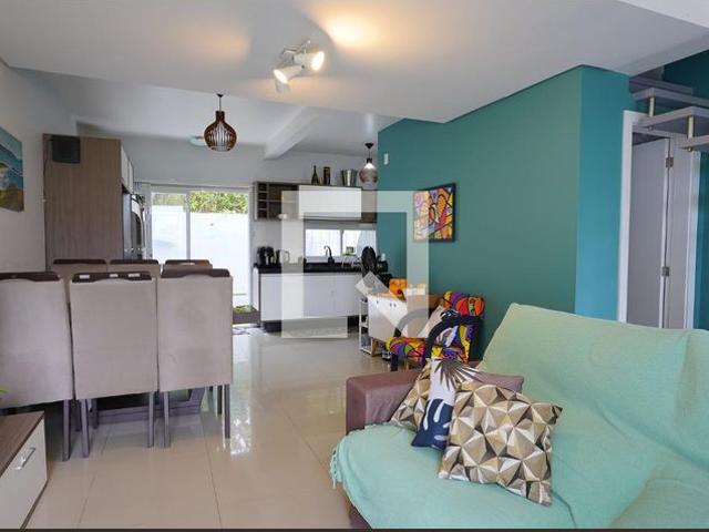 Casa aluguel em Região Geográfica Imediata de Florianópolis, Desterro