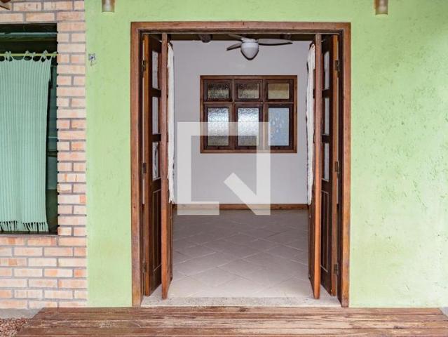 Casa aluguel em Florianópolis, Campeche