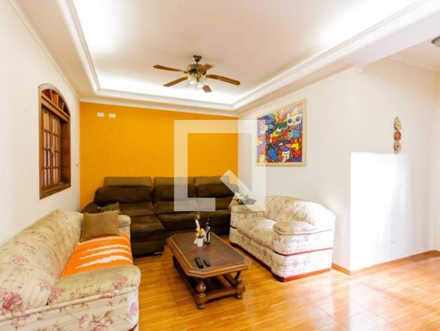Casa aluguel em Região Imediata de São Paulo, Região Metropolitana de São Paulo