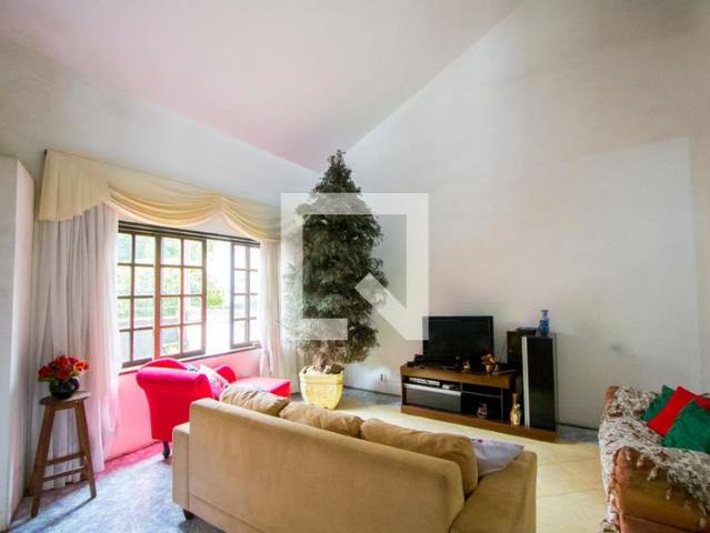 Casa aluguel em Região Imediata de São Paulo, Região Metropolitana de São Paulo