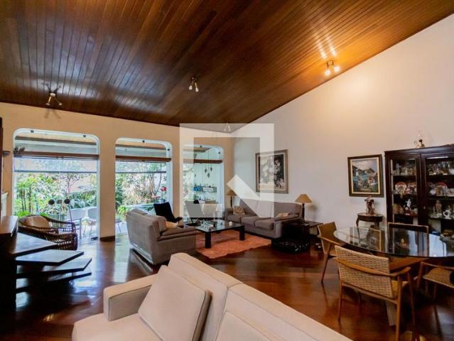 Casa aluguel em Região Imediata de São Paulo, Região Metropolitana de São Paulo