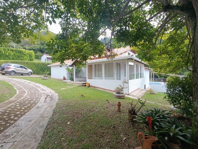 Casa en arriendo en Santander