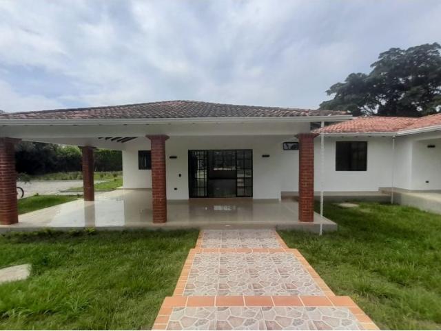 Casa en arriendo en Sur, Jamundí