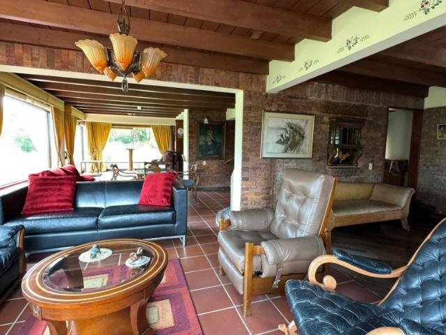 Casa Campestre En Arriendo En Chia En Altos De Yerbabuena A278667