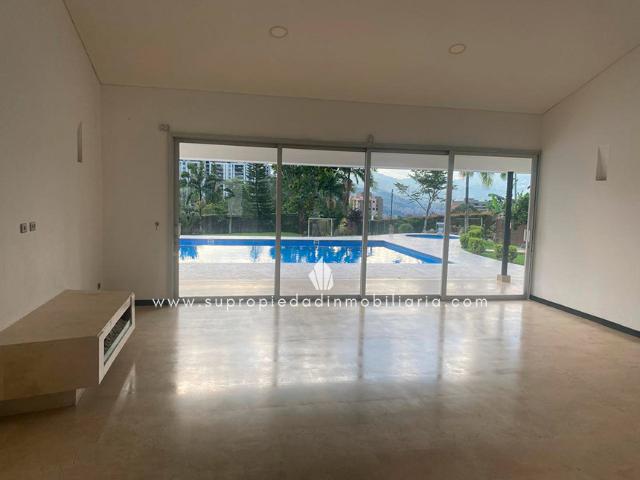 Casa Campestre En Arriendo En Envigado En Loma Del Escobero A285307
