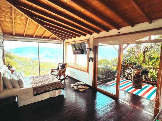 Casa Campestre En Arriendo En Medellin En Belen Altavista A119083