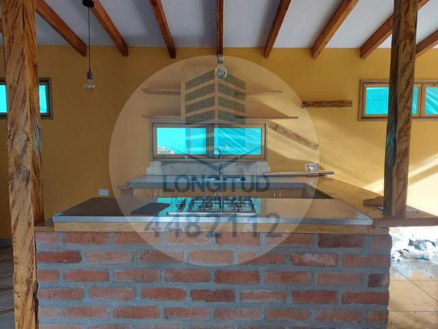 Casa Campestre En Arriendo En Medellin En Santa Elena A65228
