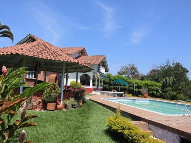 Casa Campestre En Arriendo En Palestina En. A206686