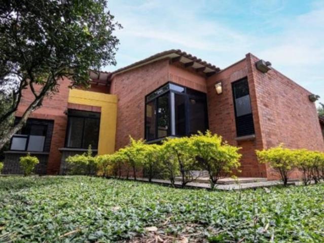 Casa en arriendo en Santa Rosa de Lima, Bolívar