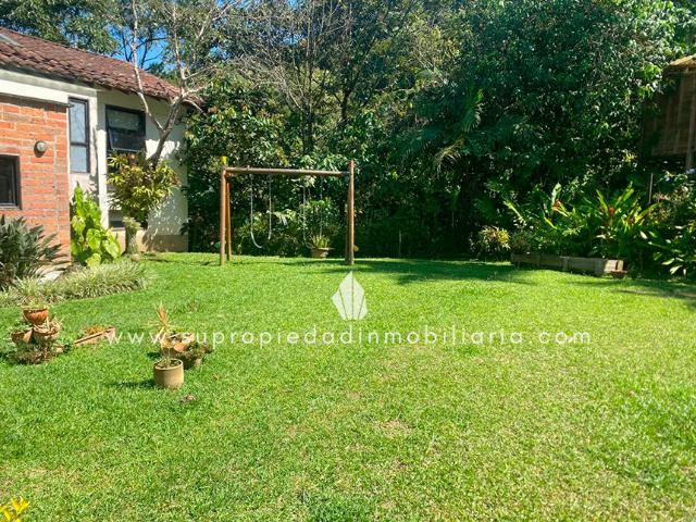 Casa Campestre En Arriendo En Sabaneta En La Doctora A315101