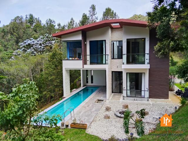Casa en arriendo en Antioquia, Valle de Aburrá