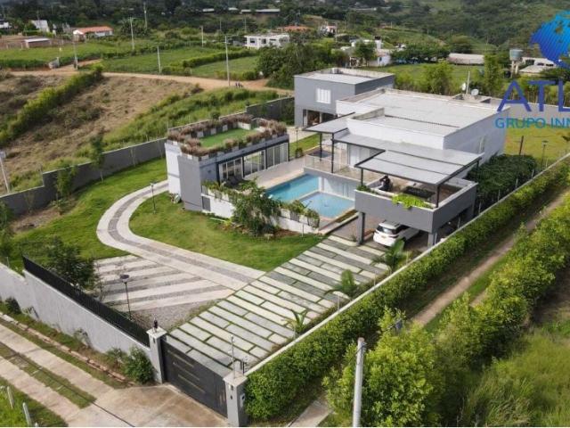 Casa en arriendo en Santander