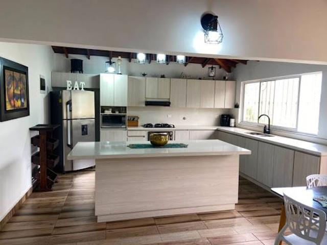 Casa en arriendo en San Cristóbal, Medellín