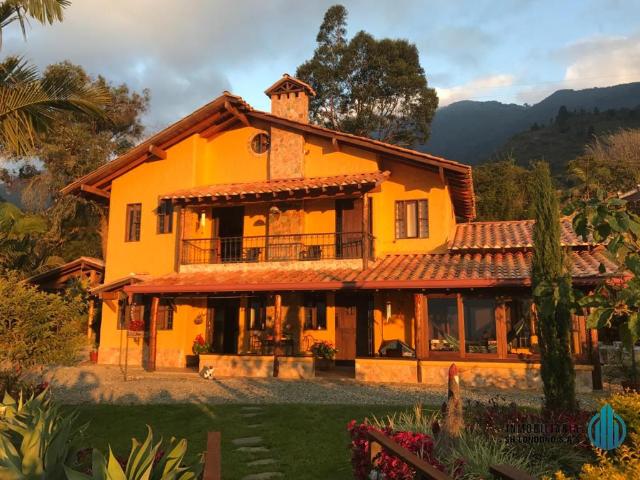 Casa en arriendo en Antioquia, Valle de Aburrá