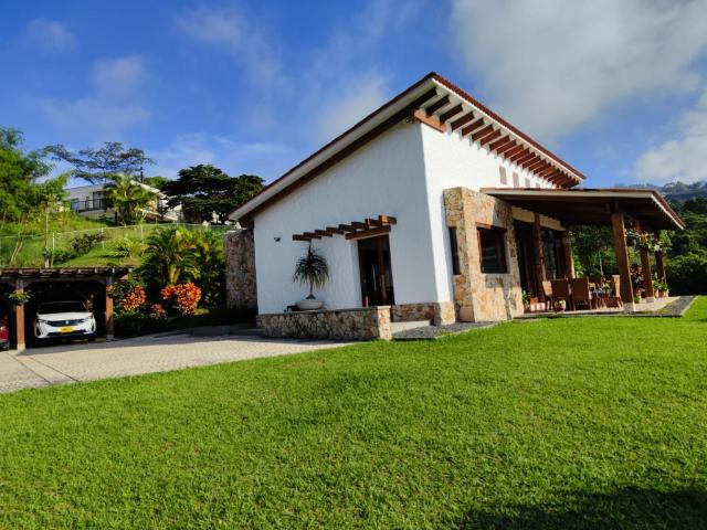 Casa Campestre En Venta En Altos Del Rosario V281535
