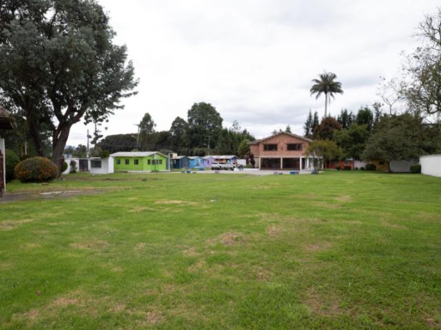 Casa Campestre En Venta En Bogota En Guaymaral V367456
