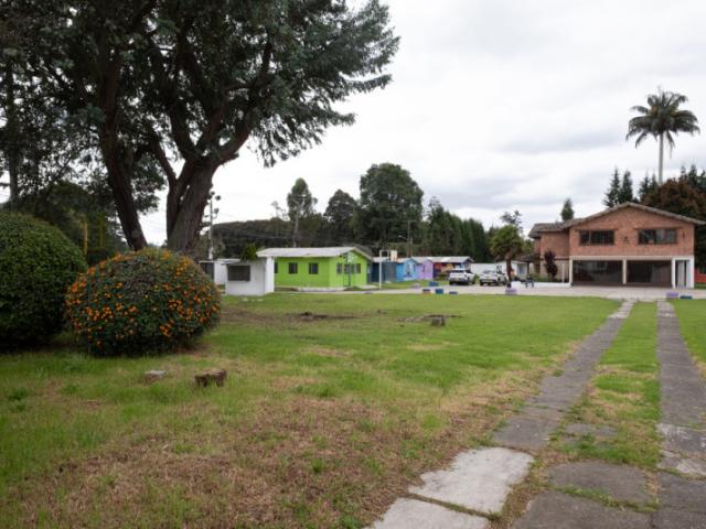 Casa Campestre En Venta En Bogota En Guaymaral V367456