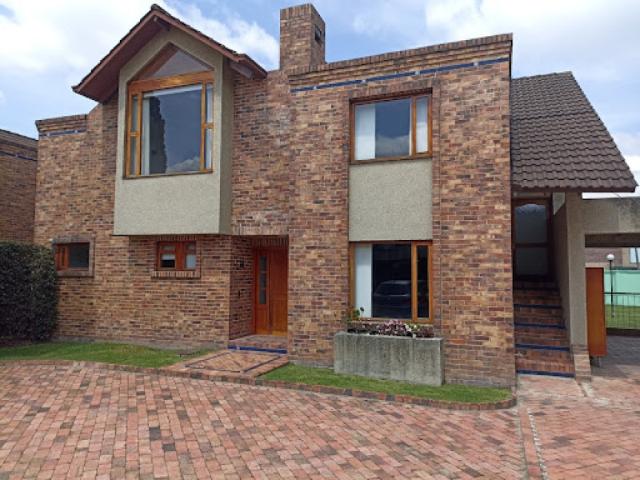 Casa Campestre En Venta En Bogota En San Jose De Bavaria V272229