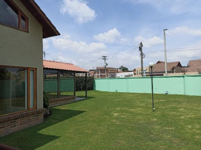 Casa Campestre En Venta En Bogota En San Jose De Bavaria V272229