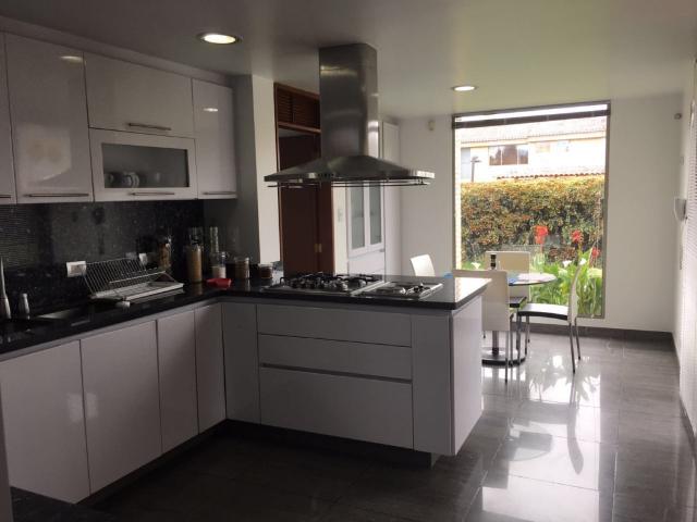 Casa Campestre En Venta En Bogota V85581