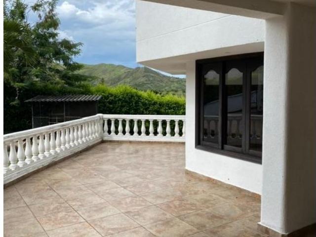 Casa Campestre En Venta En Cali En Acopi V123222