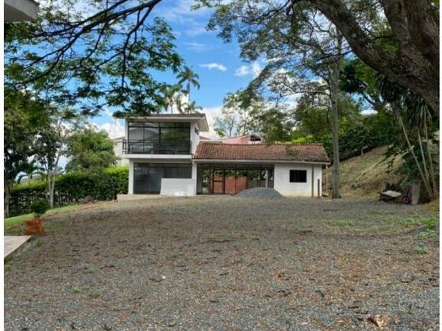Casa Campestre En Venta En Cali En Acopi V123222