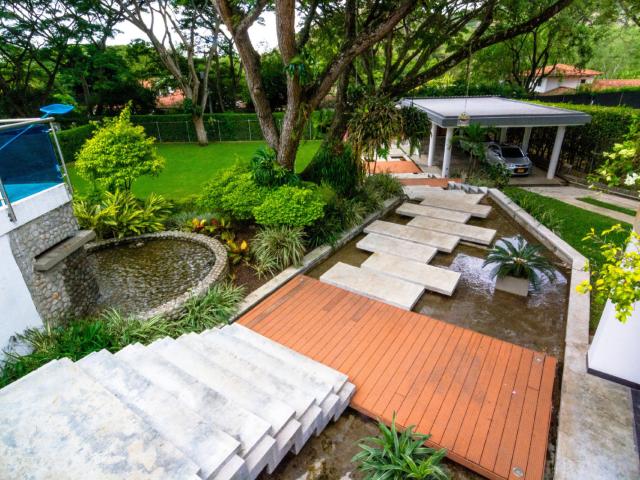 Casa Campestre En Venta En Cali En Dapa V229391