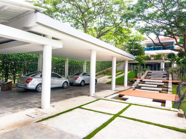 Casa Campestre En Venta En Cali En Dapa V229391