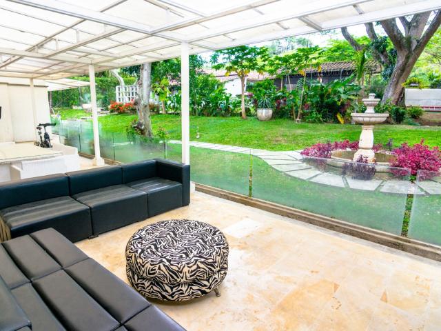 Casa Campestre En Venta En Cali En Dapa V229391