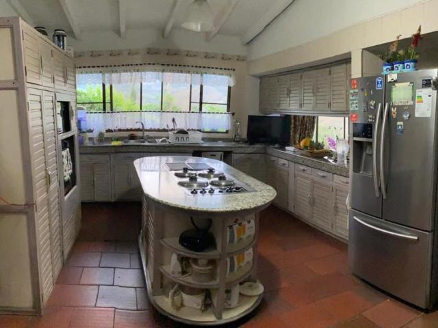 Casa Campestre En Venta En Cali En Dapa V86749