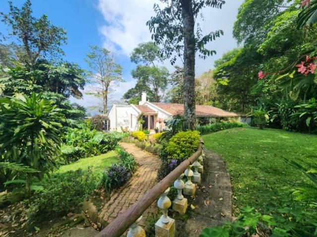 Casa Campestre En Venta En Cali En Dapa V251723