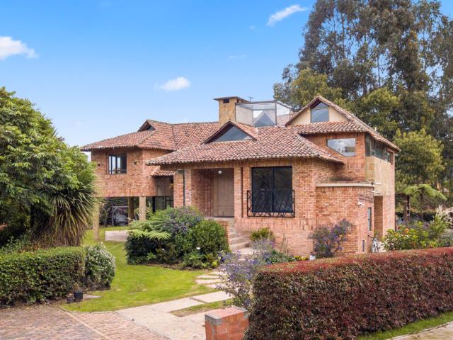 Casa Campestre En Venta En Chia En Chia V226849