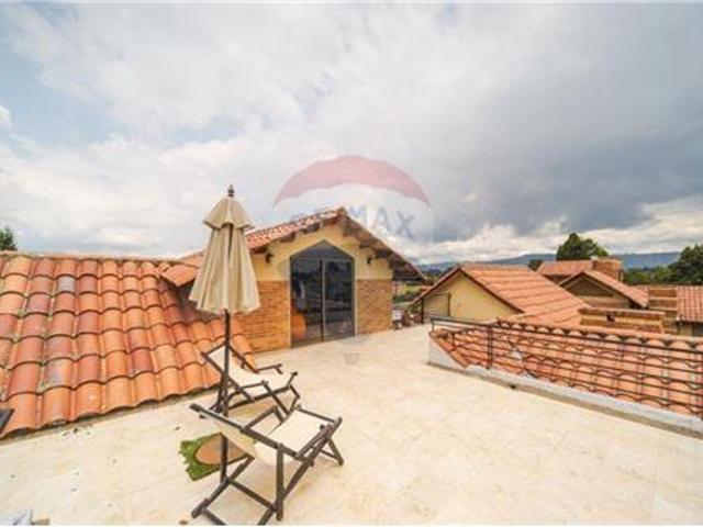 Casa Campestre En Venta En Chia En Fagua V72499