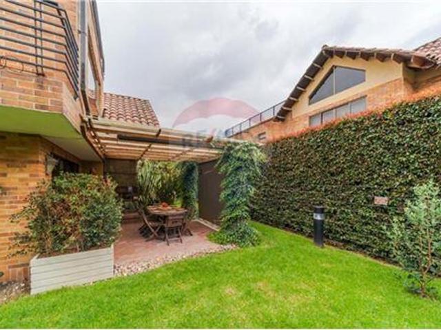 Casa Campestre En Venta En Chia En Fagua V72499