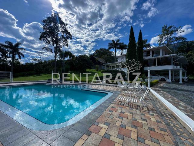 Casa Campestre En Venta En Copacabana En Copacabana V314276