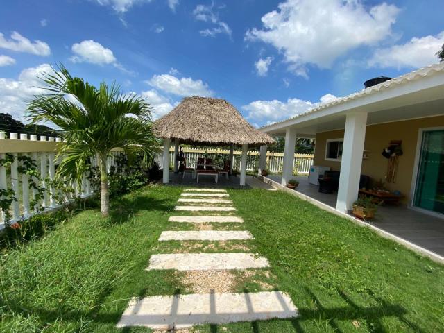Casa Campestre En Venta En Covenas En. V200607