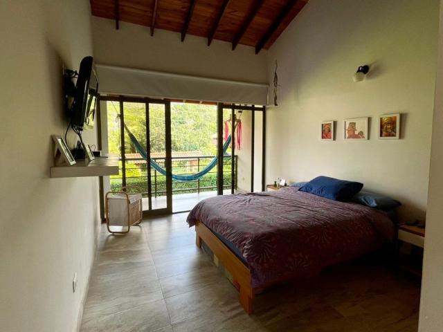 Casa Campestre En Venta En Guaduas V171321