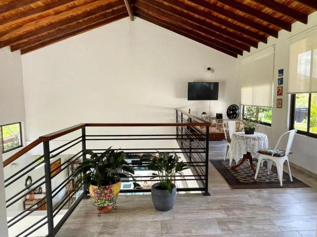Casa Campestre En Venta En Guaduas V171321