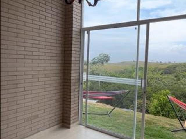 Casa Campestre En Venta En Jamundi En Ciudad Country V204006