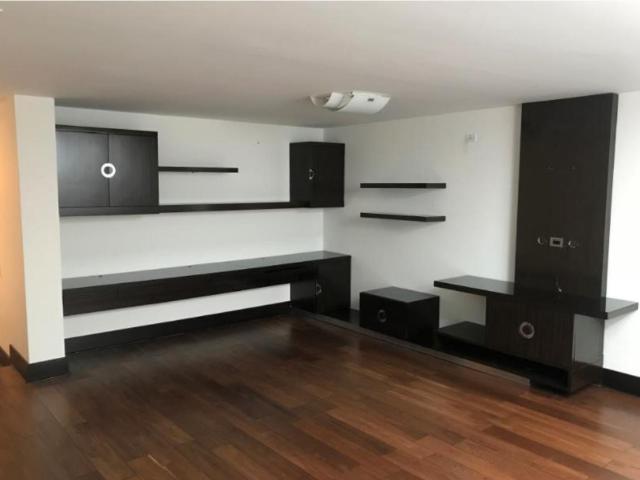 Casa Campestre En Venta En La Calera En La Calera V161710