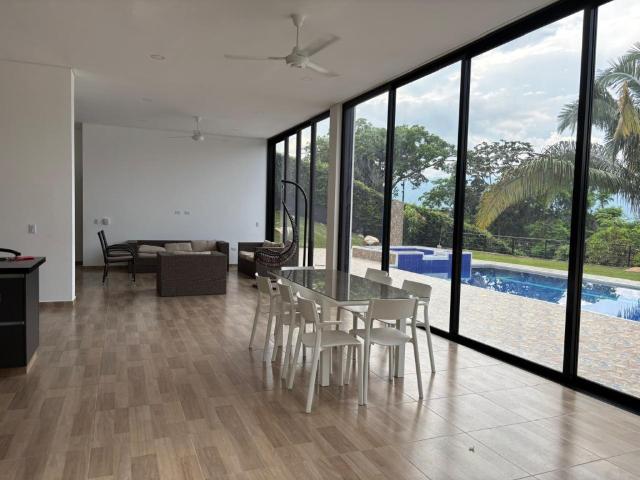 Casa Campestre En Venta En La Mesa En La Mesa V223440